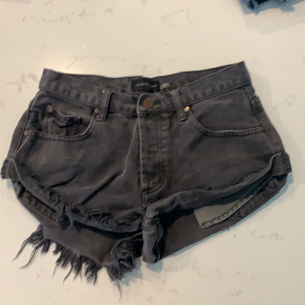 mustard seed size medium black blue jean shorts